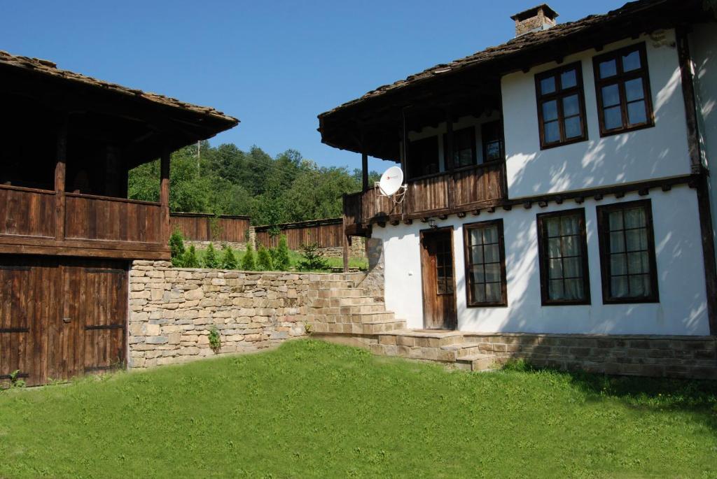 Къща Балканец Balkanets (Lovech) Exterior photo